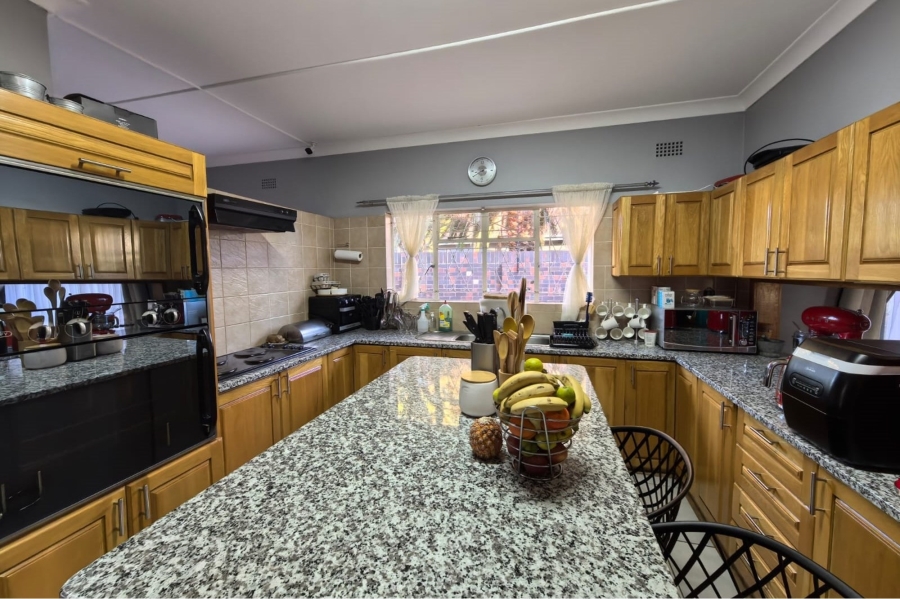 4 Bedroom Property for Sale in Hillcrest Northern Cape